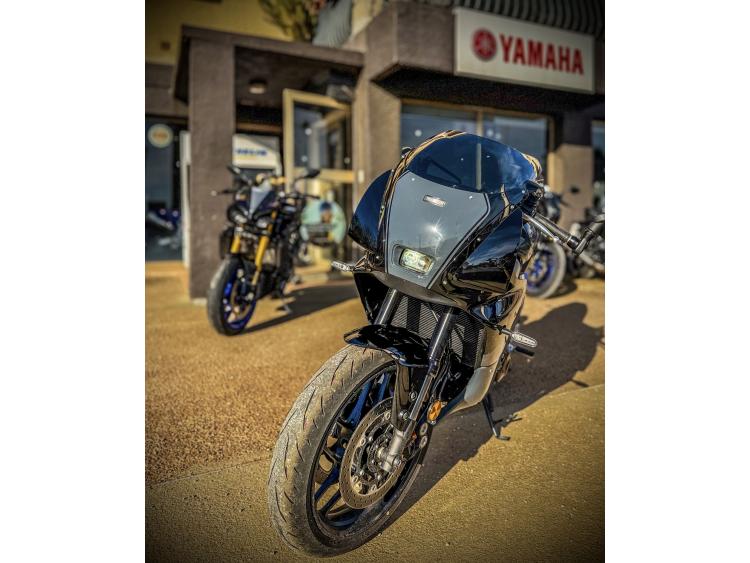 YAMAHA XSR 900 GP