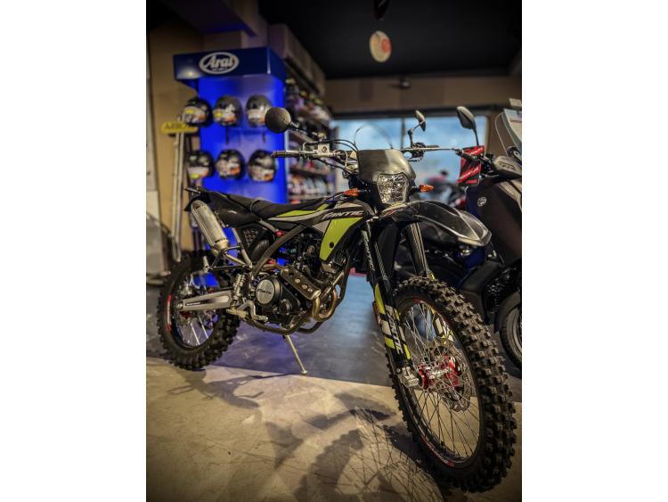 FANTIC XMF 125